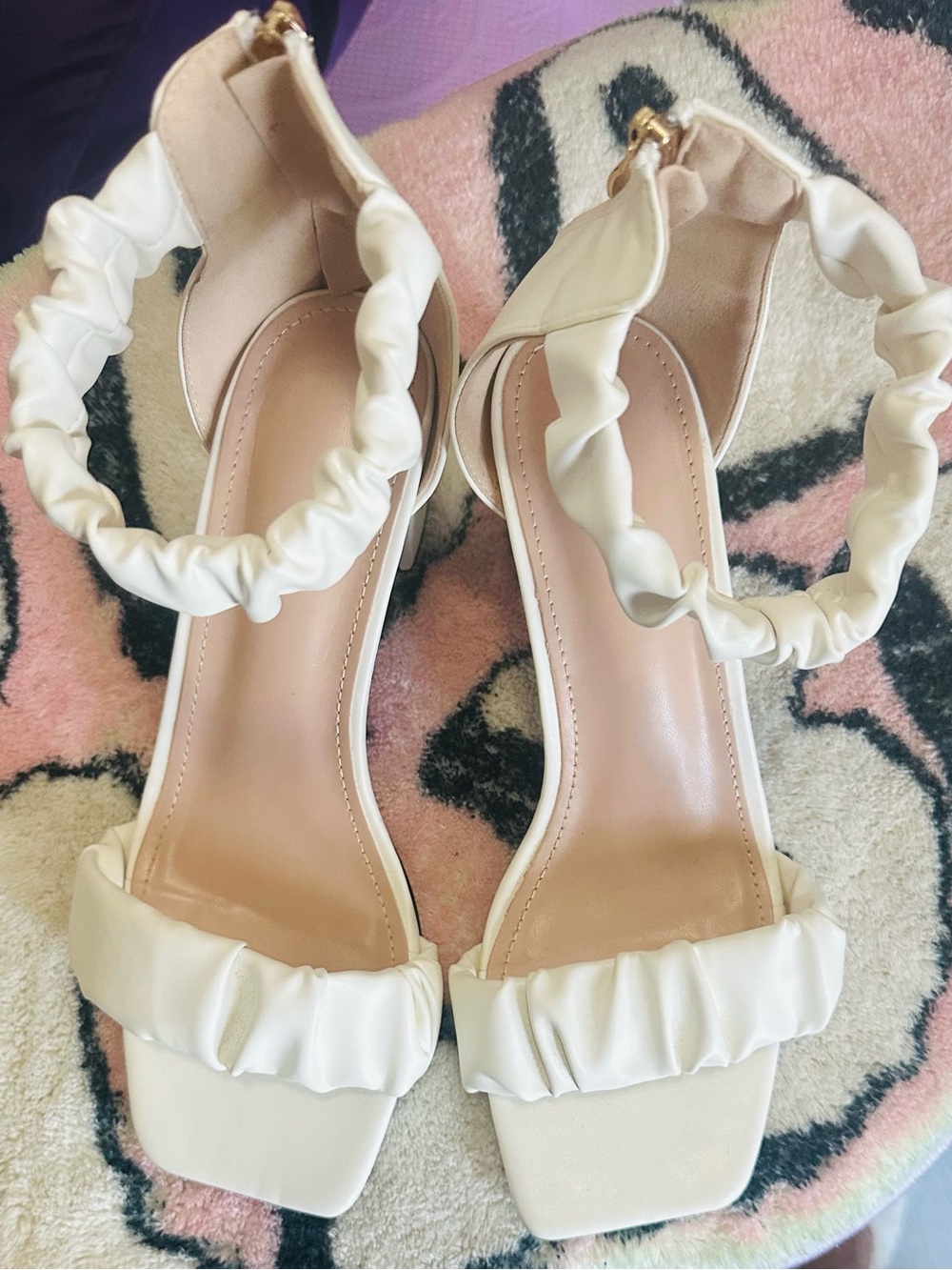 White Scrunchie Strap Women's Dress Sandals